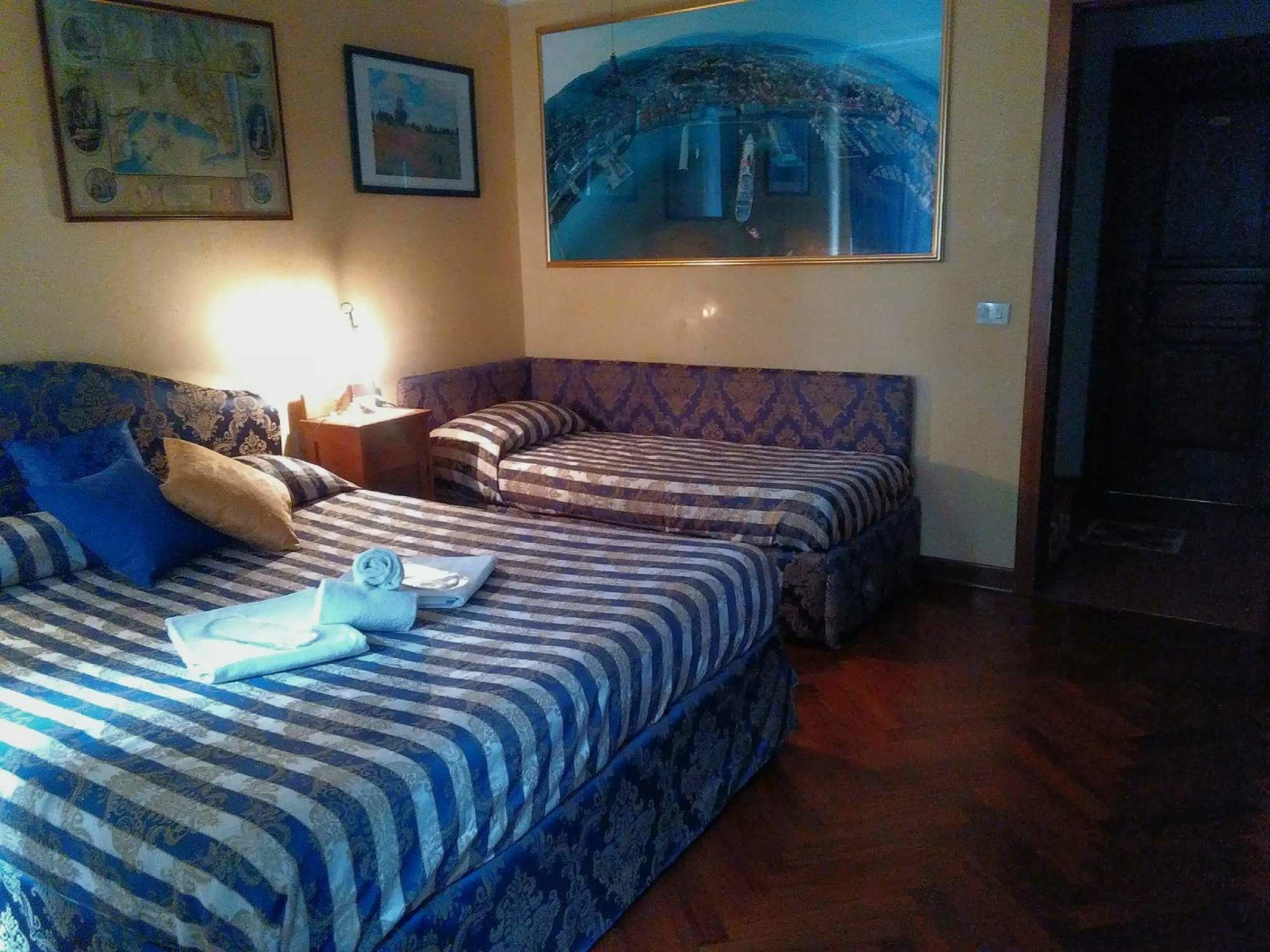 Casa Vacanze Rilke ตรีเอสเต ภายนอก รูปภาพ